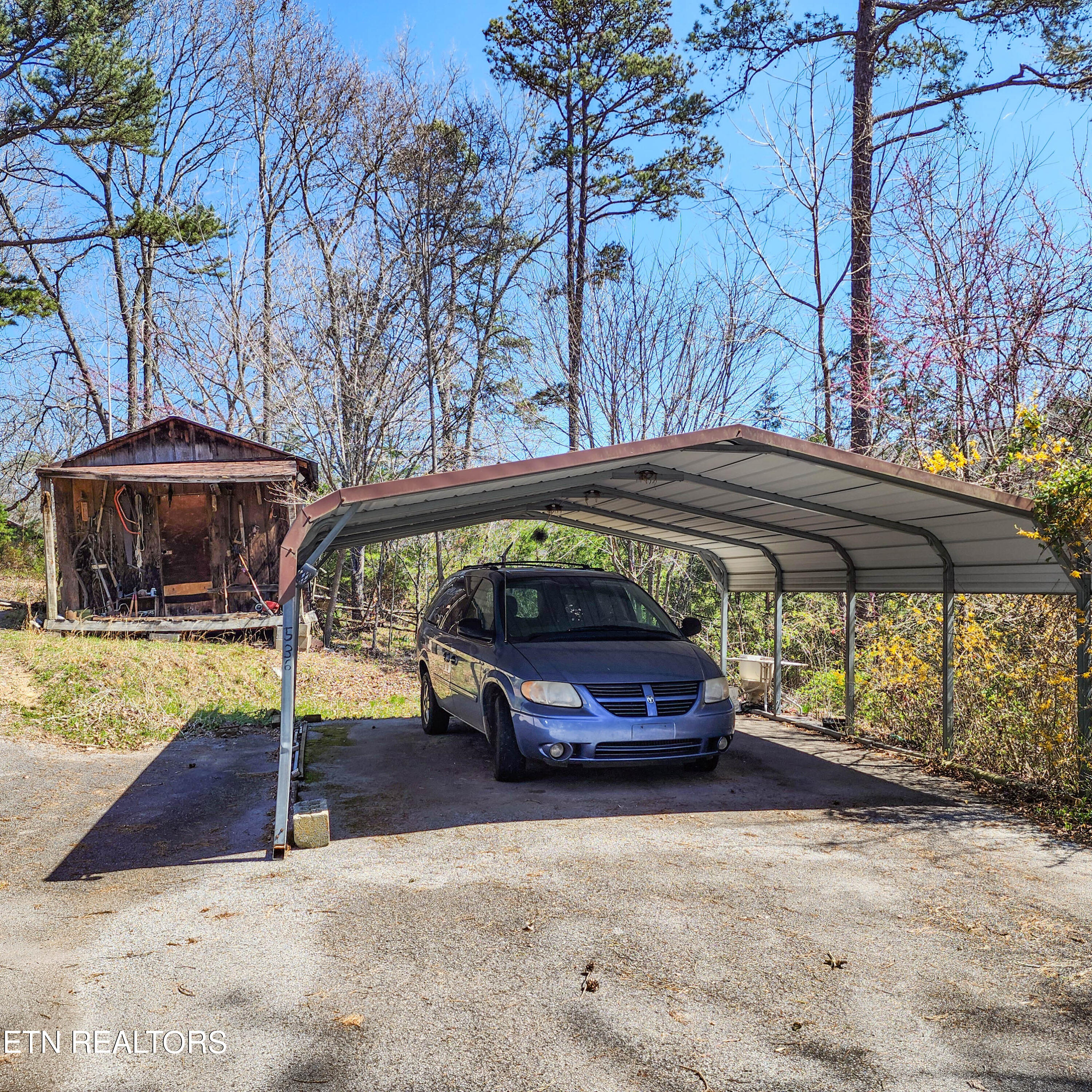536 Hubbs Grove Rd