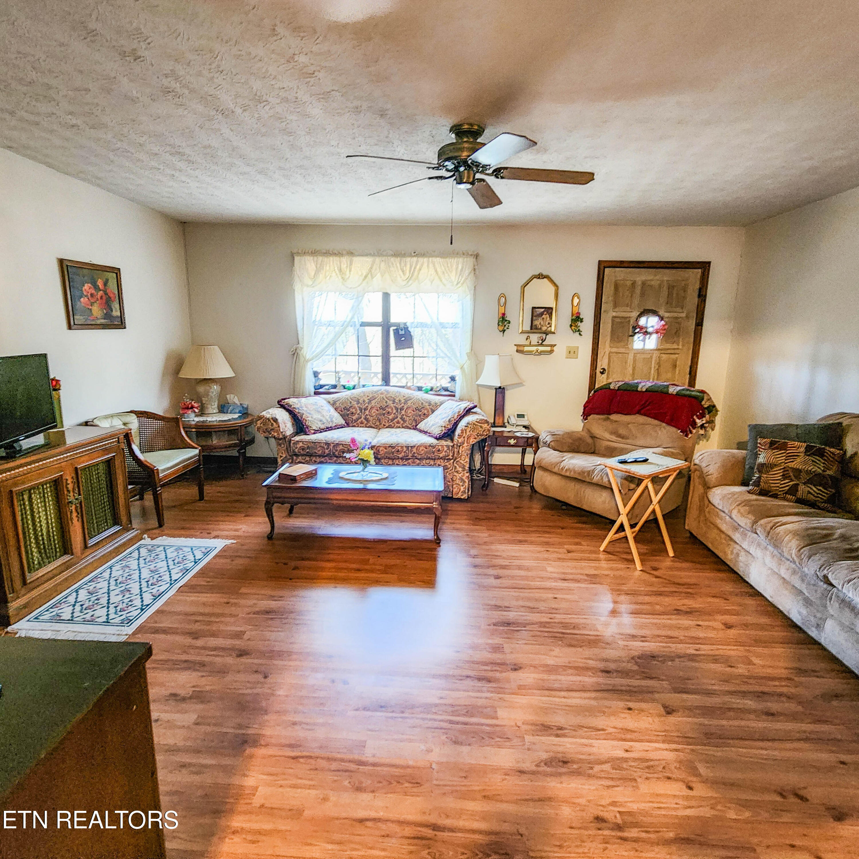 536 Hubbs Grove Rd