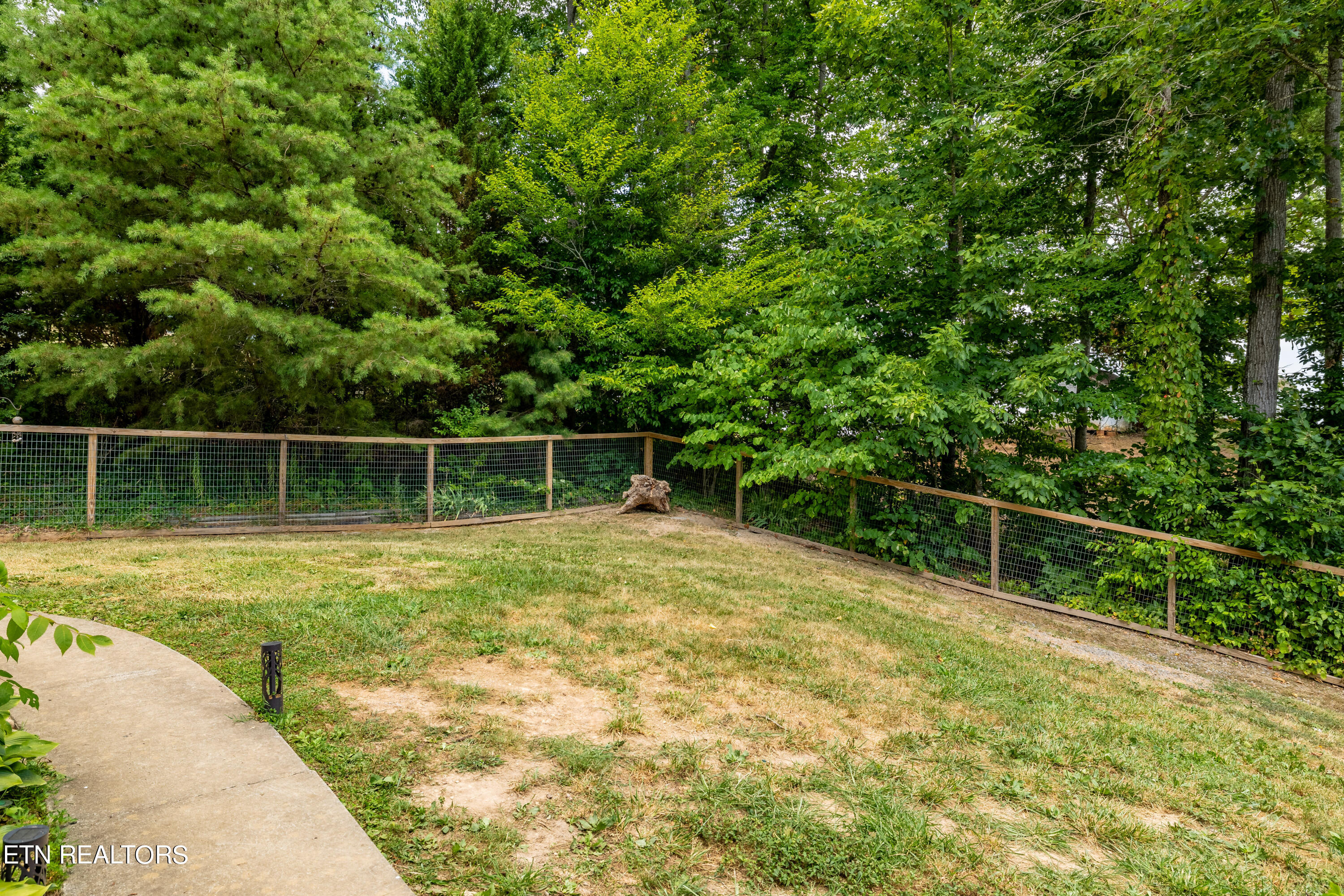 144 Shady Acres