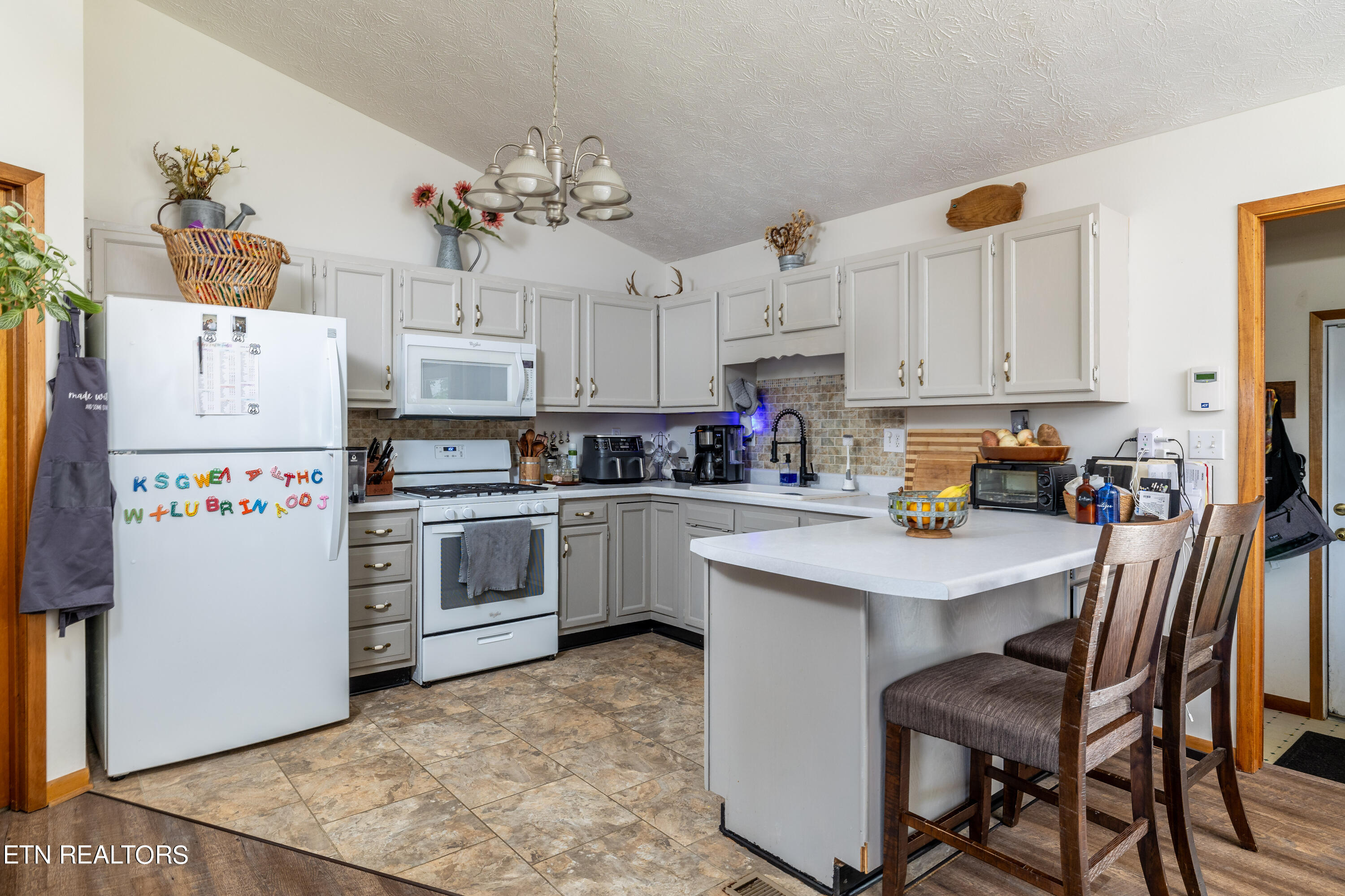 144 Shady Acres