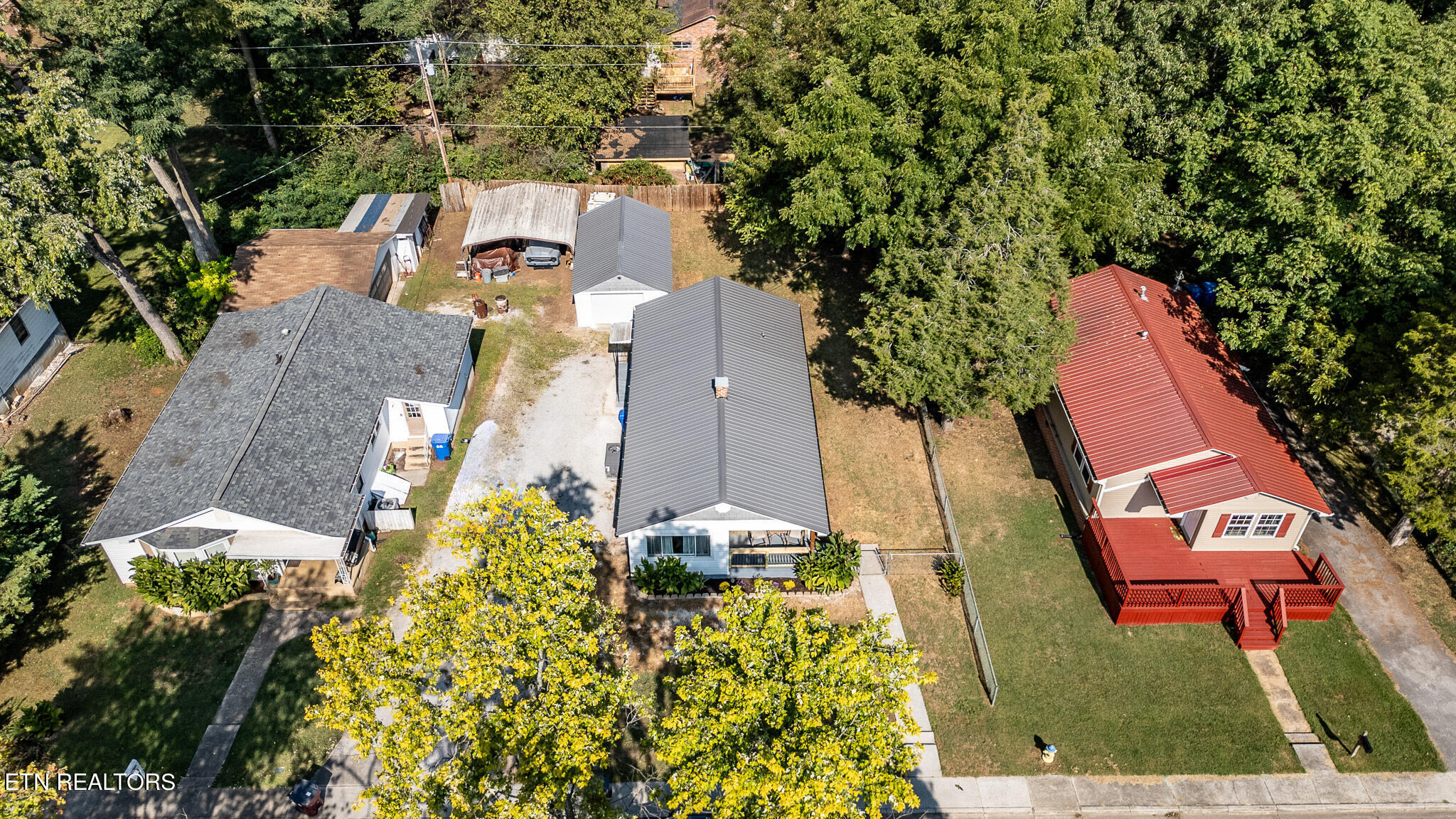 140 W Watt St