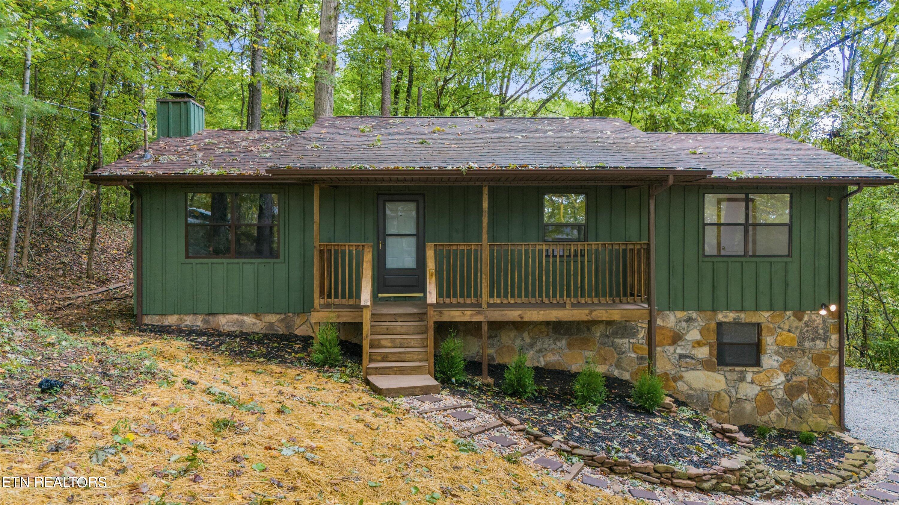 127 Hickory Nut Drive
