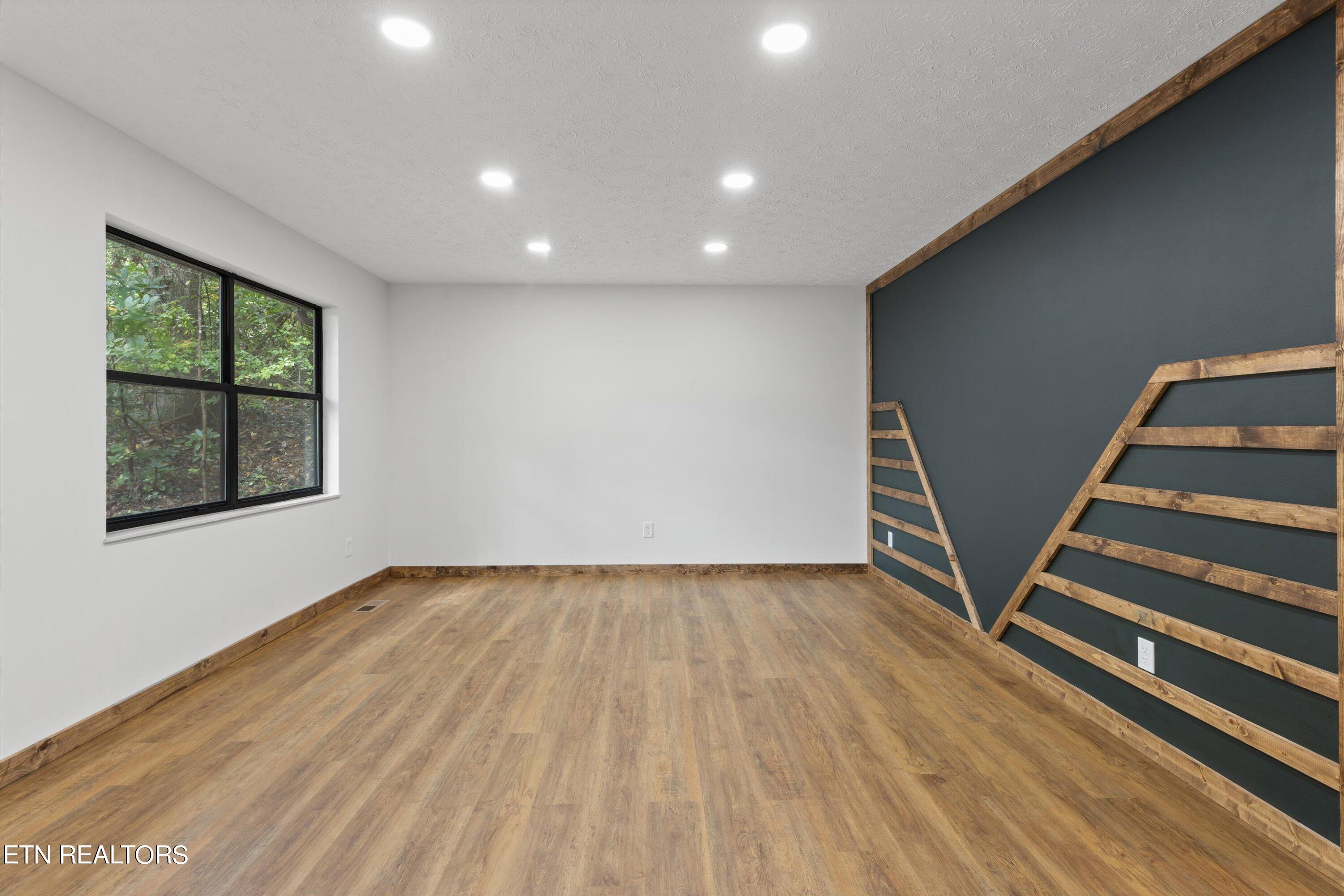 127 Hickory Nut Drive