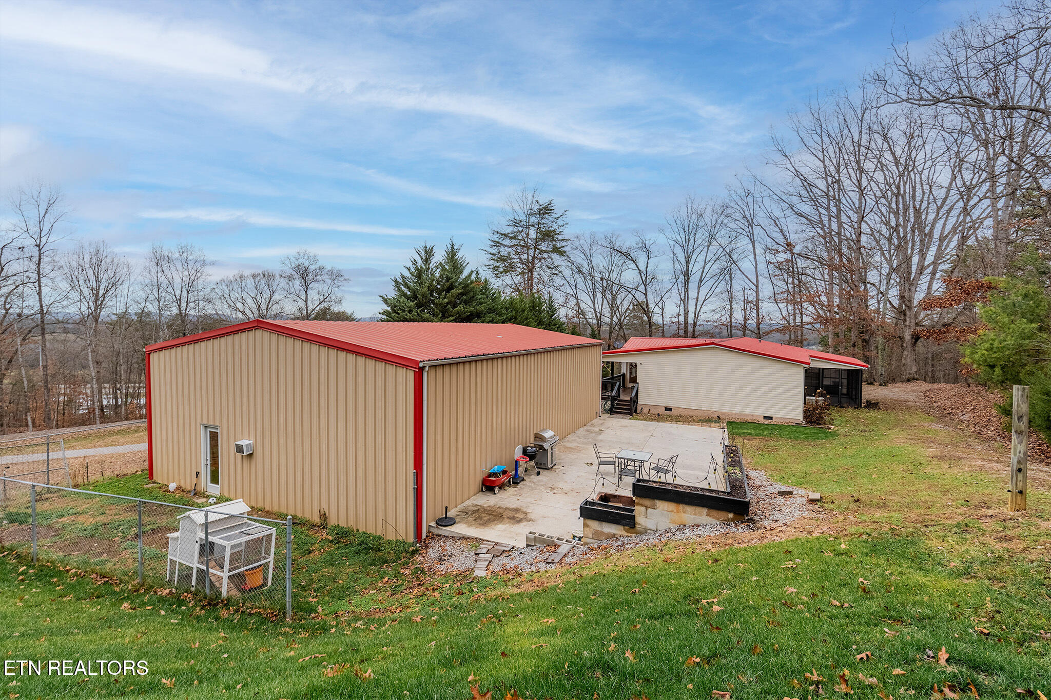 2313 US-411 N