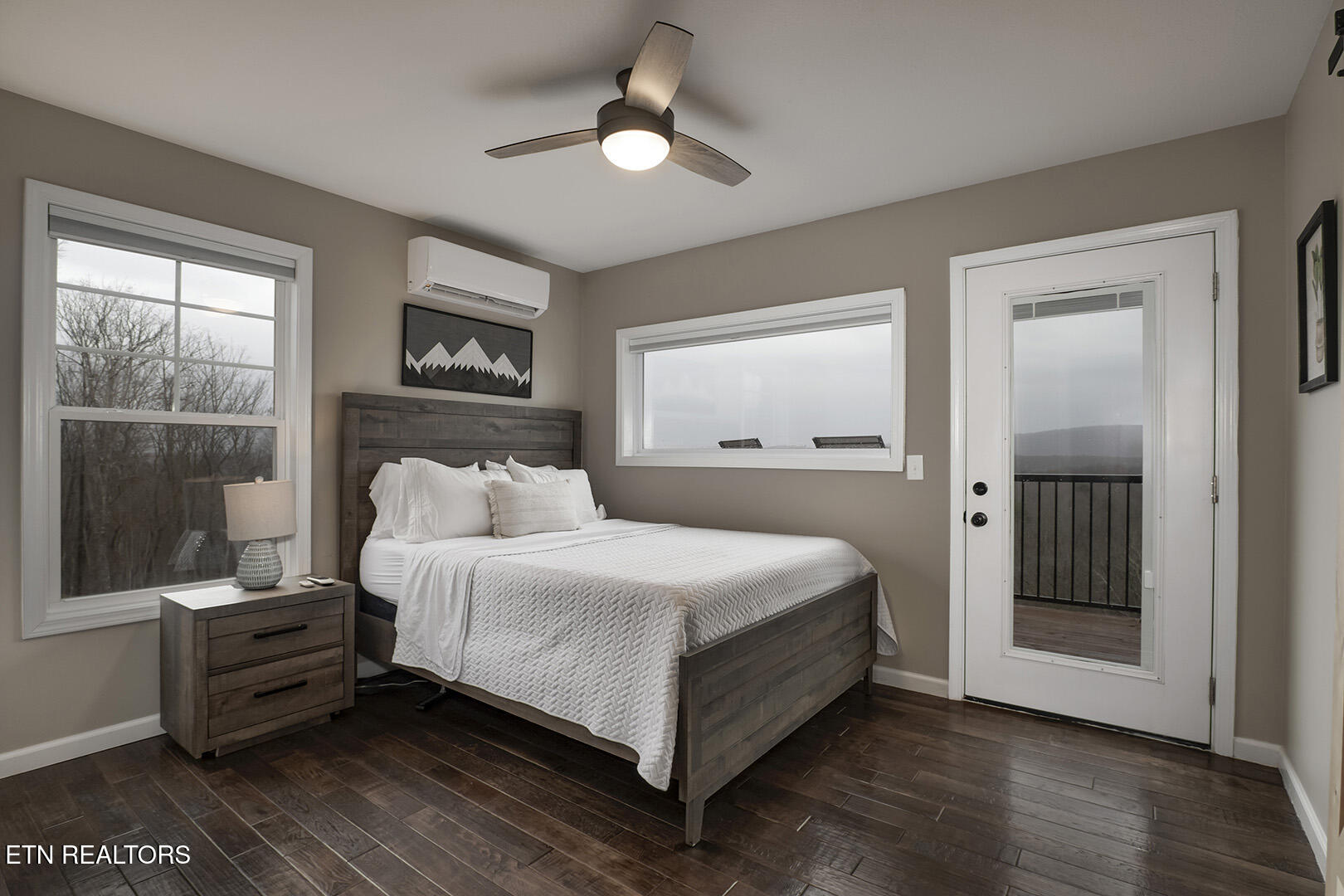 631 Green Ridge Tr