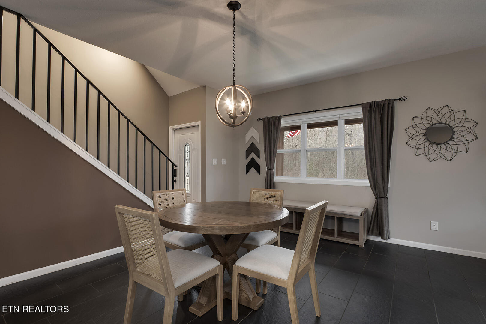 631 Green Ridge Tr