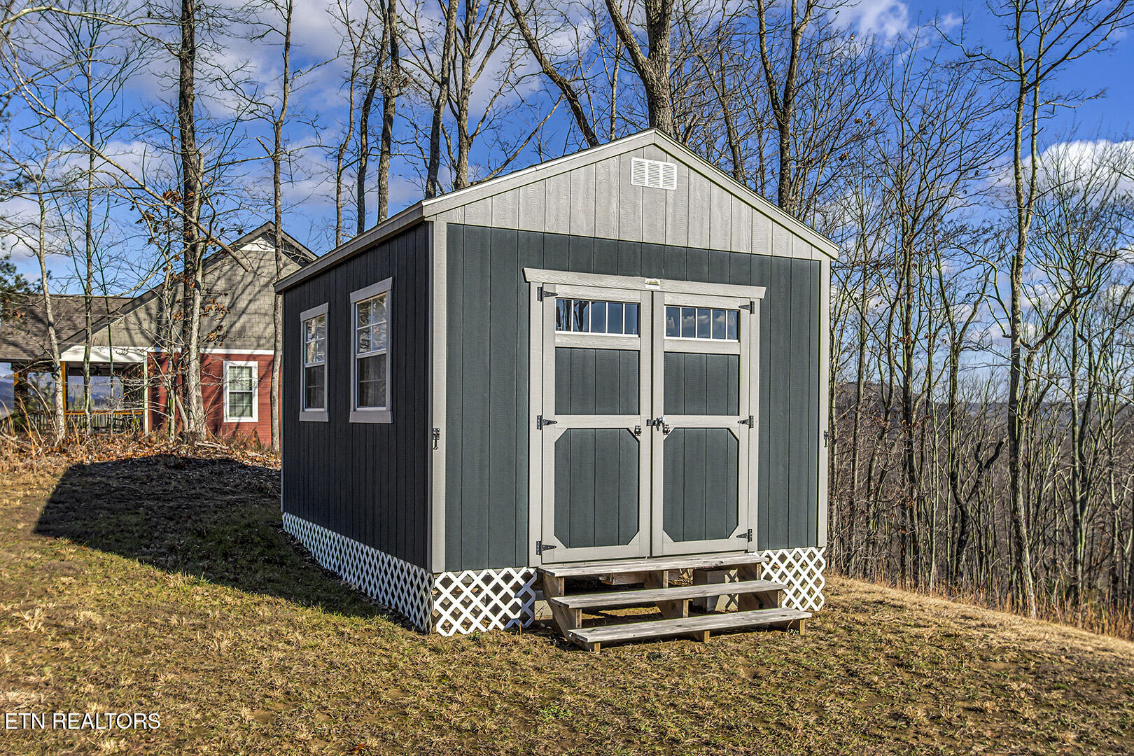 631 Green Ridge Tr