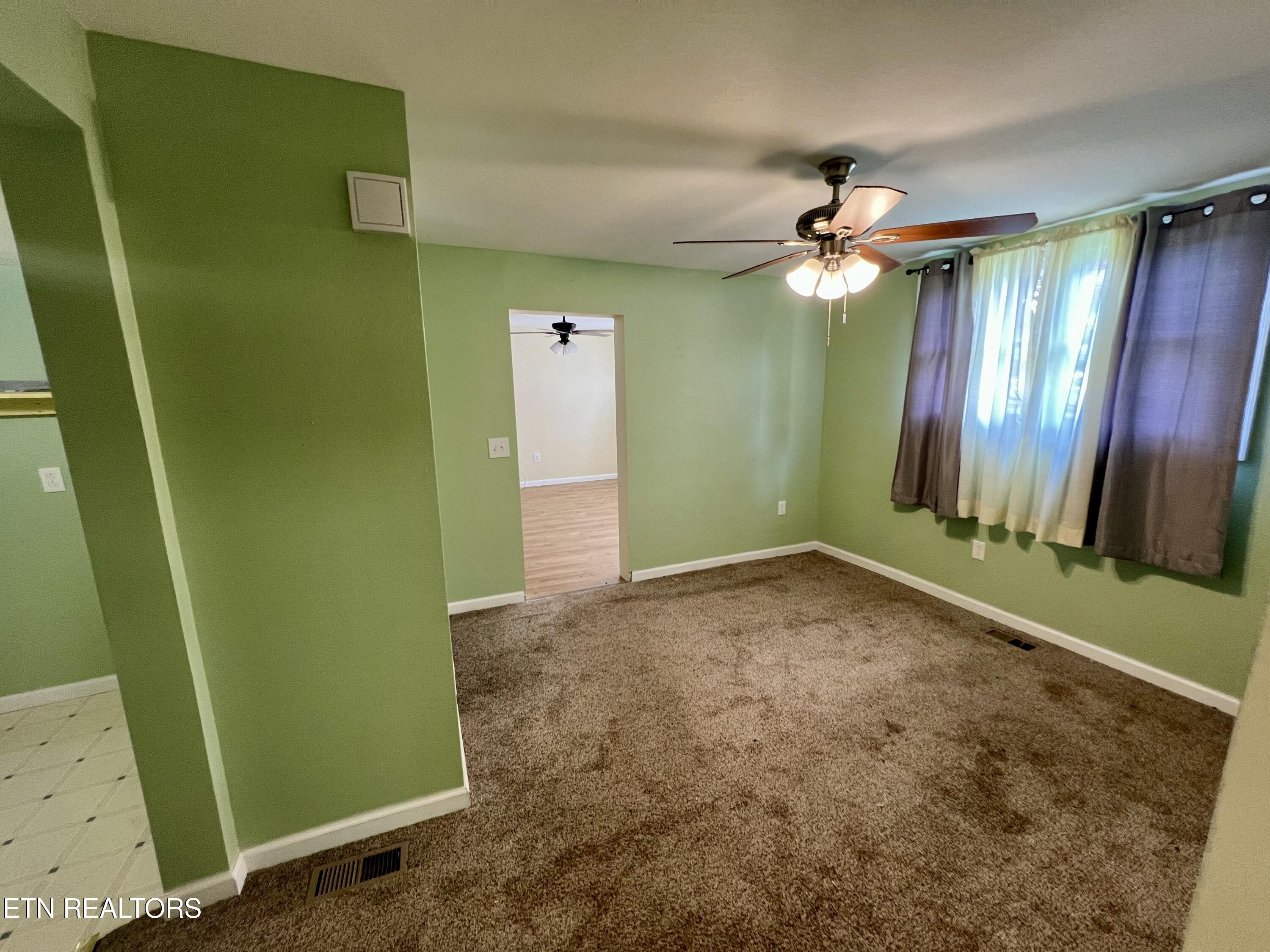 211 Kingston Ave
