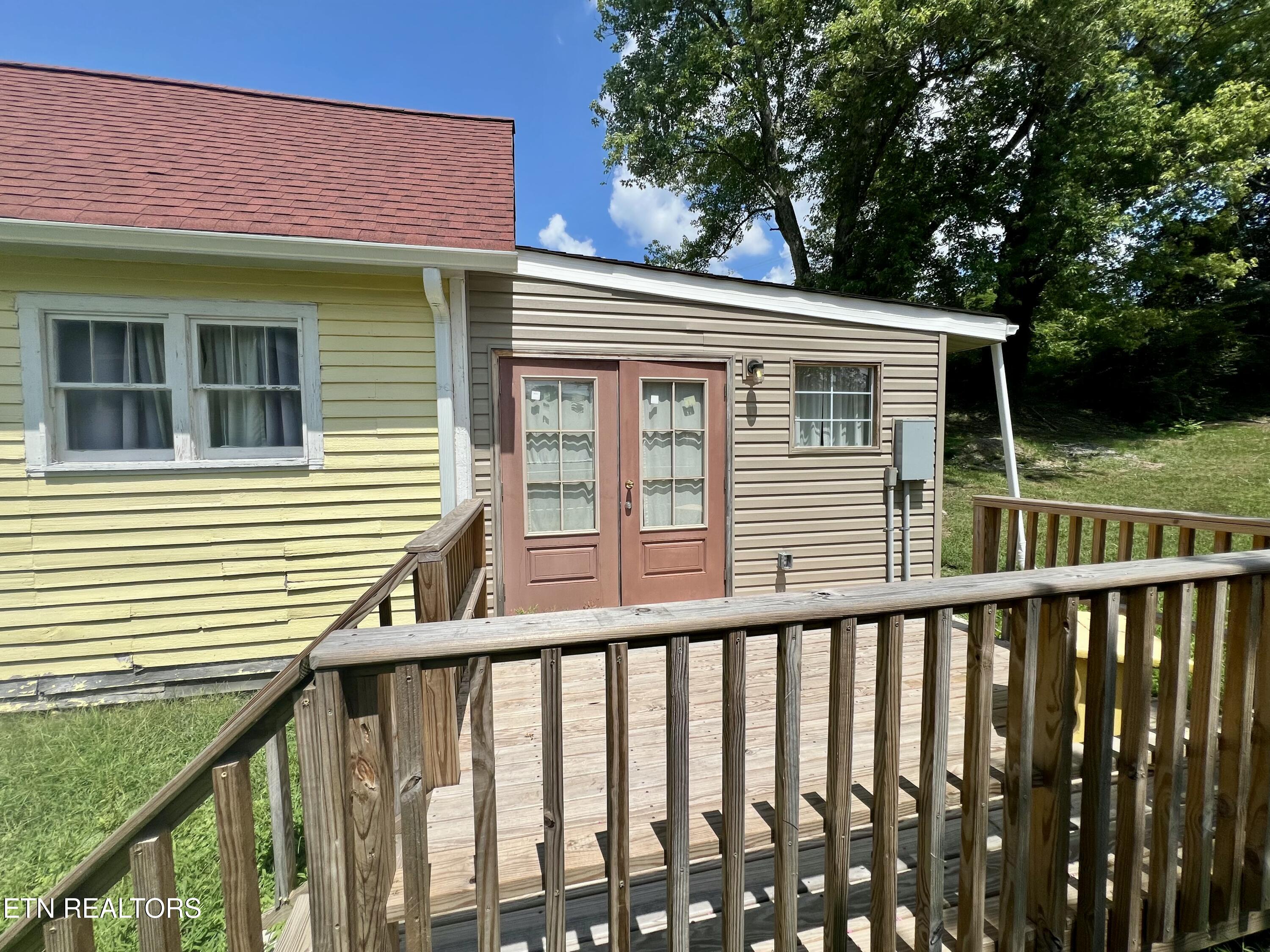 211 Kingston Ave