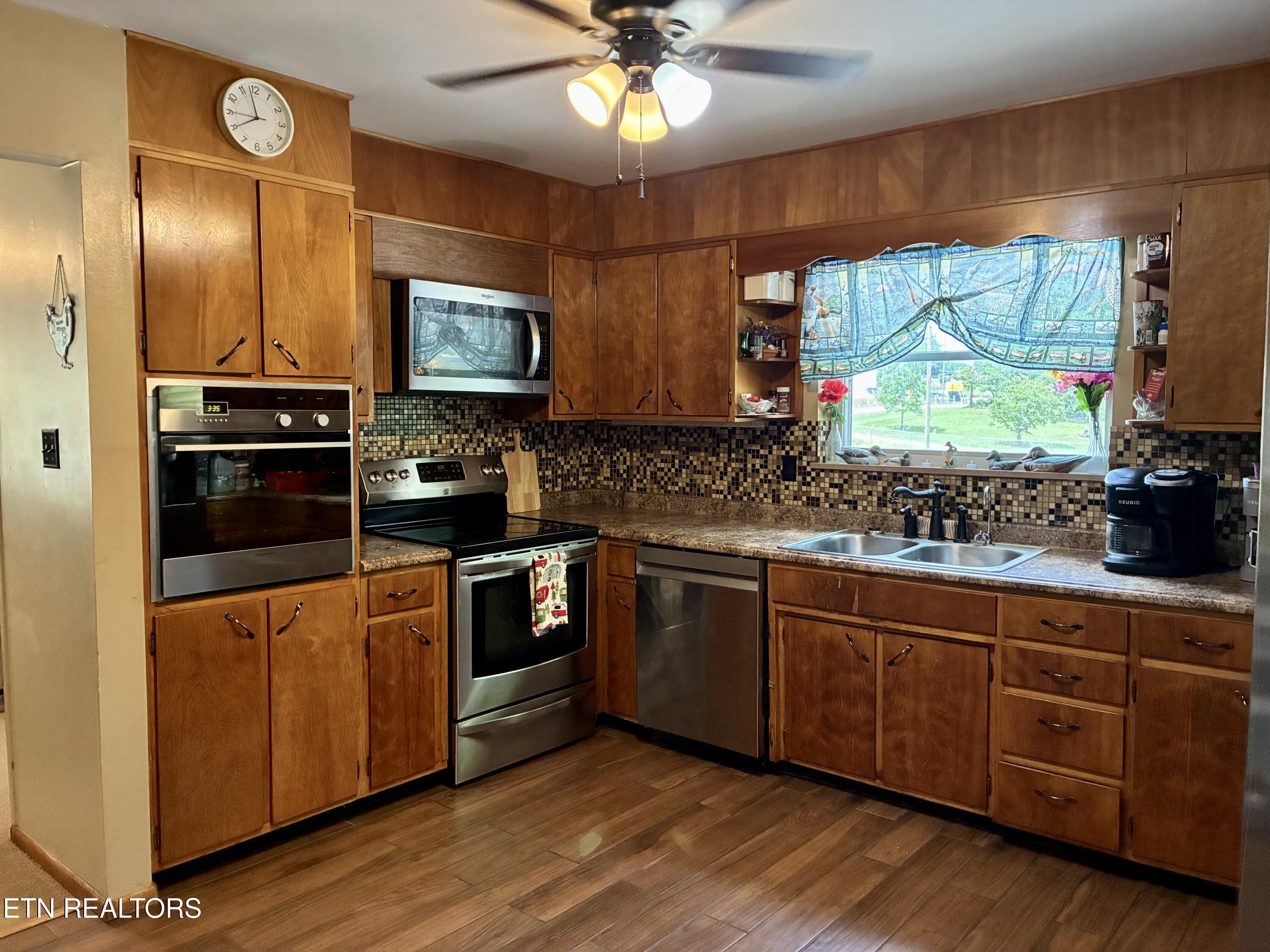 1907 Tazewell Pike