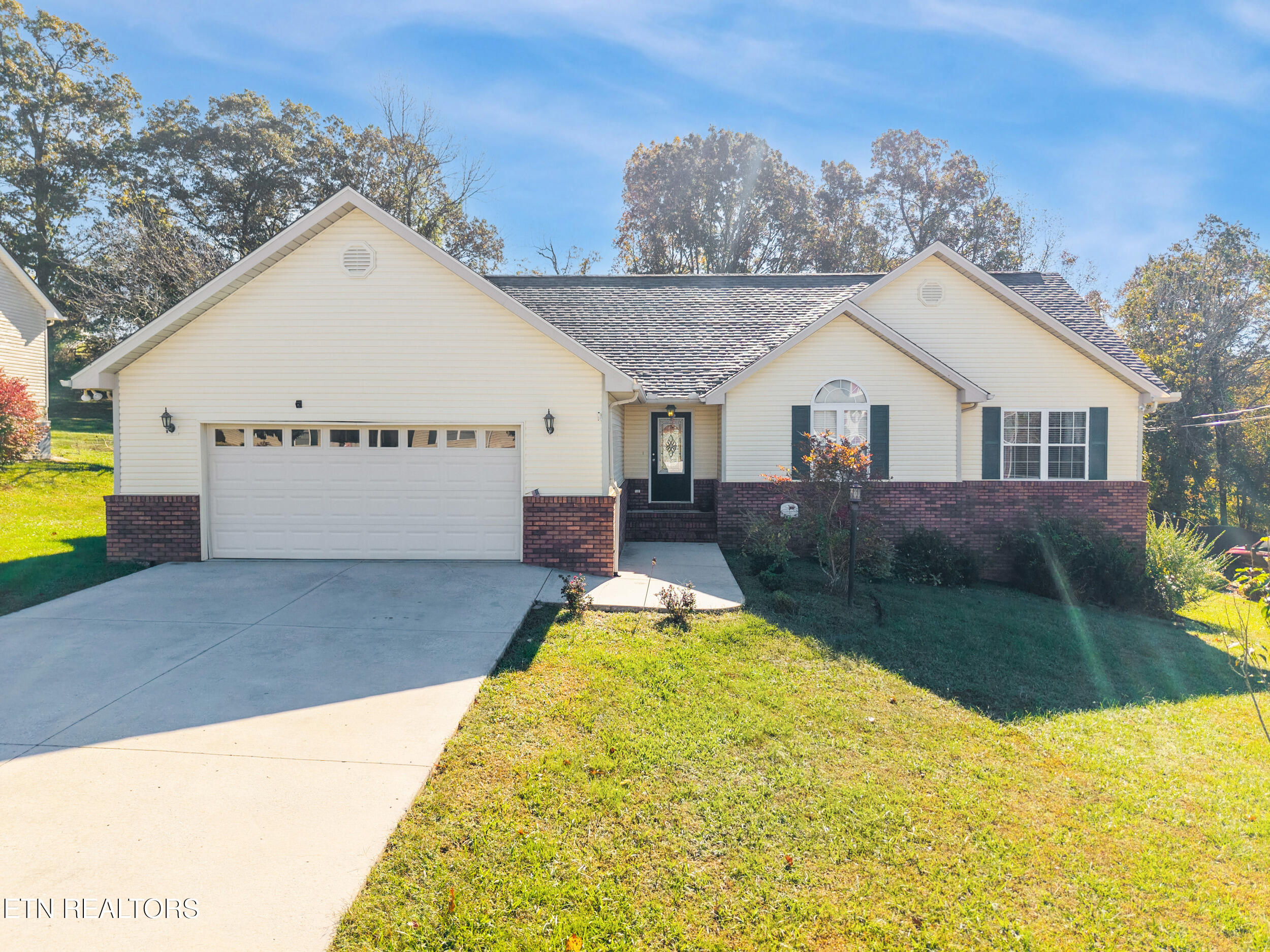 124 Huntington Lane