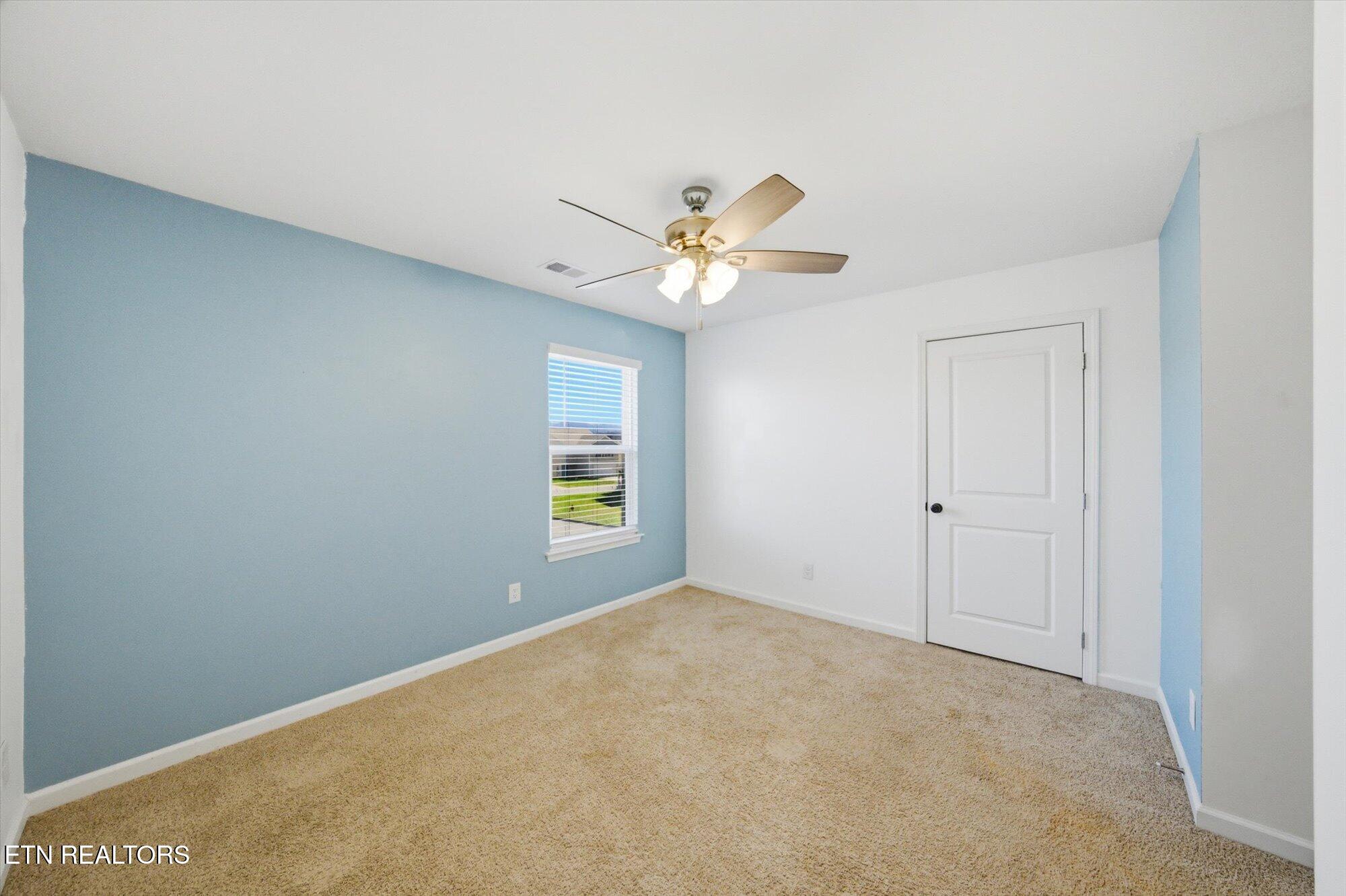 889 Old Towne Loop Drive