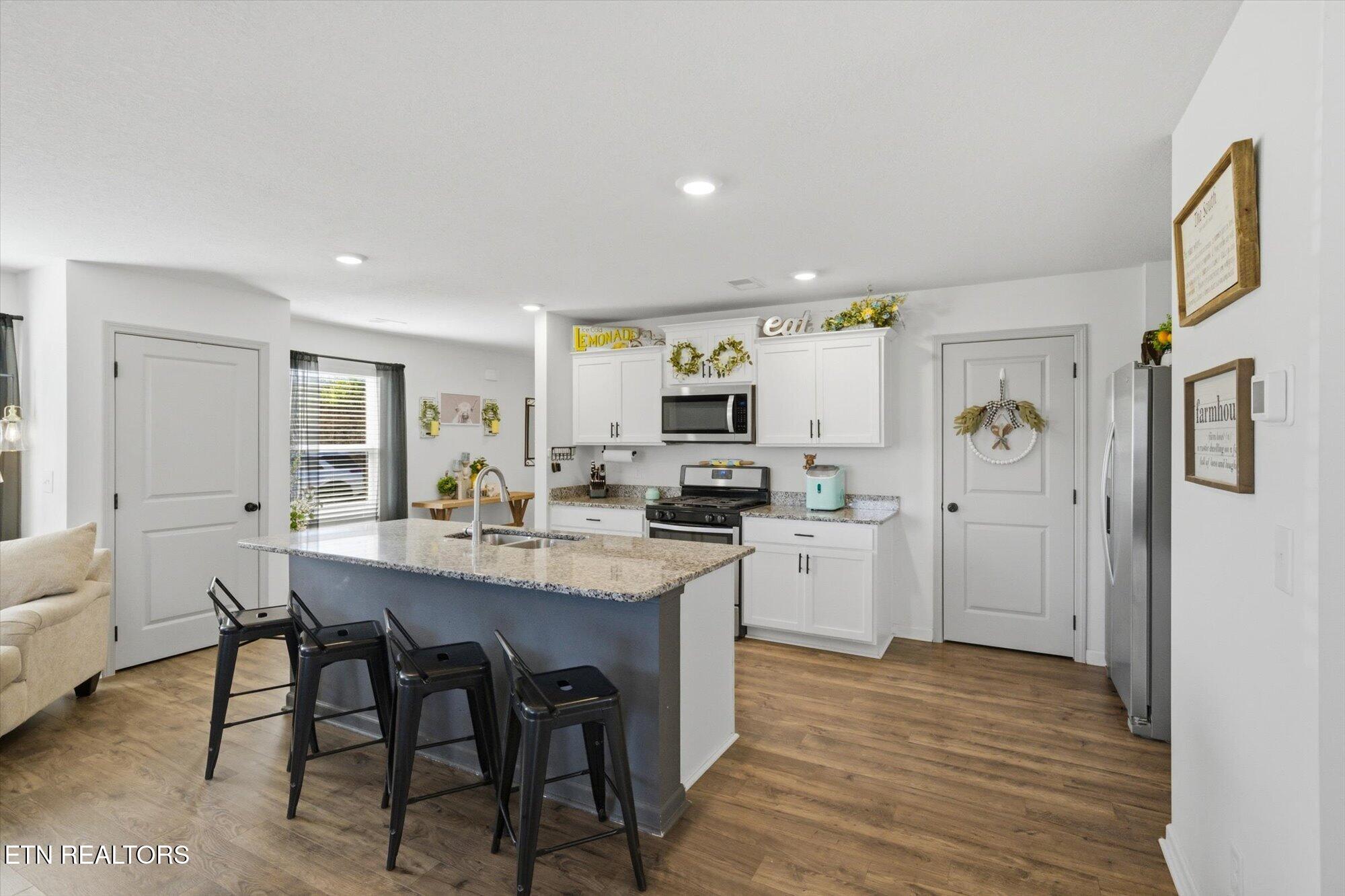 889 Old Towne Loop Drive