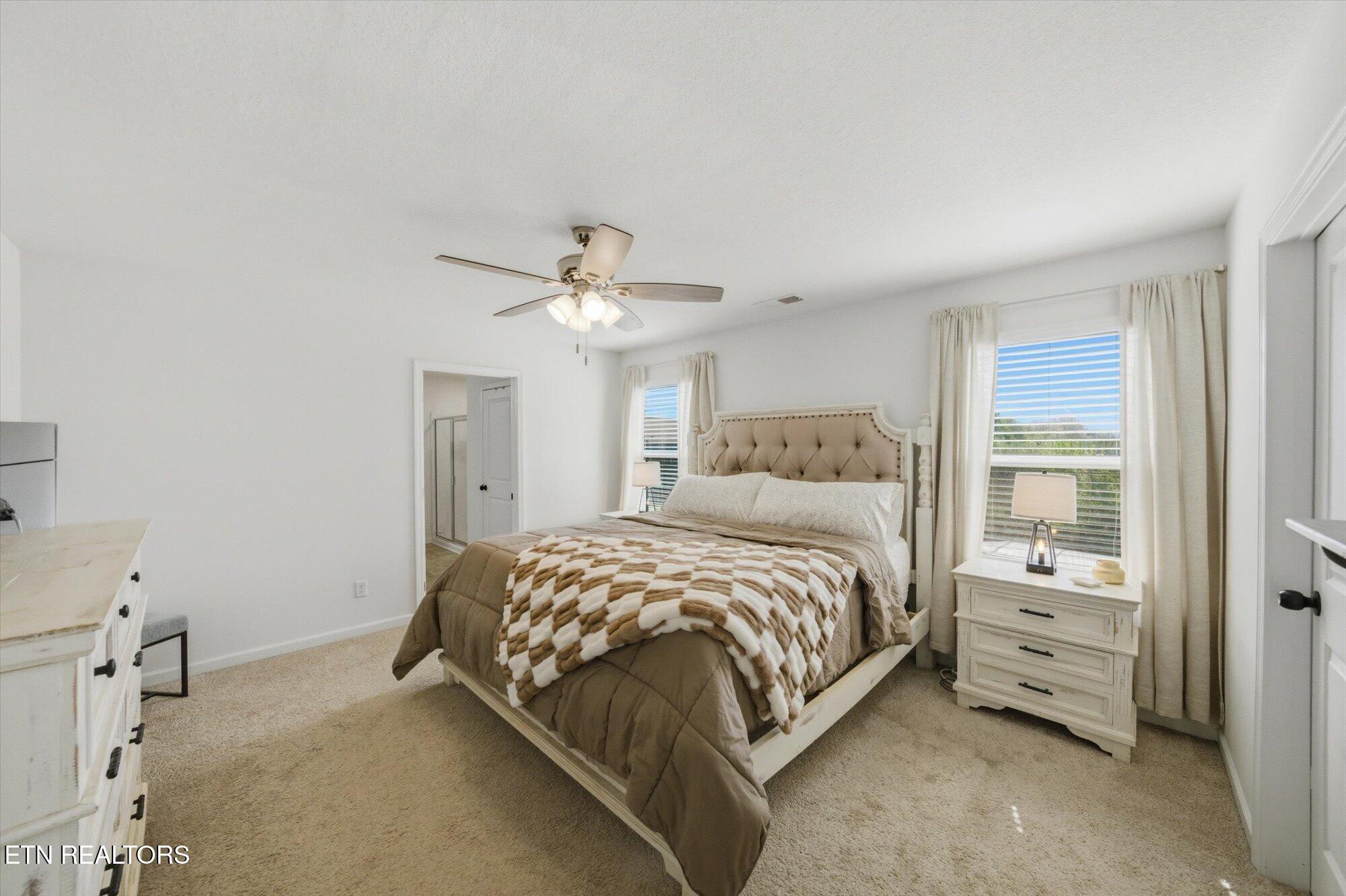889 Old Towne Loop Drive