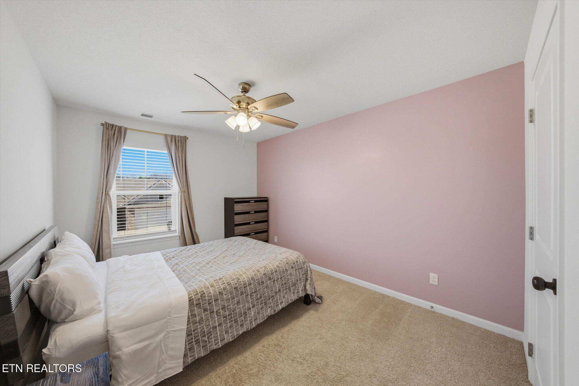889 Old Towne Loop Drive
