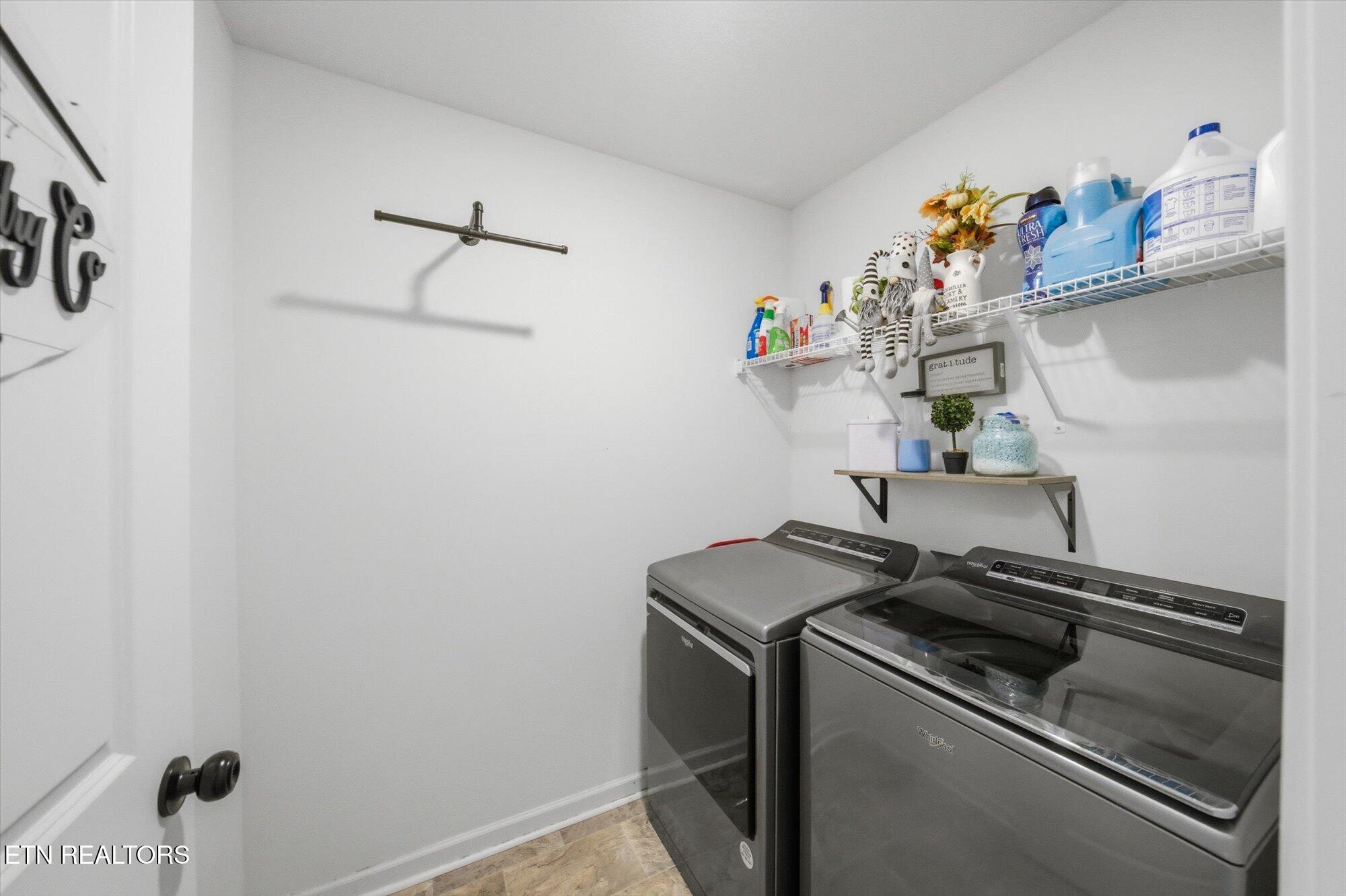 889 Old Towne Loop Drive