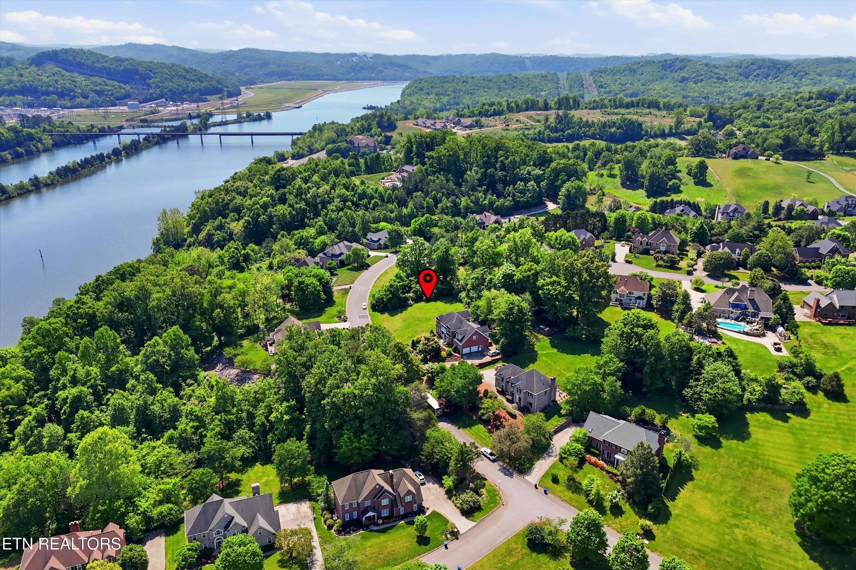 42 Riverside Drive