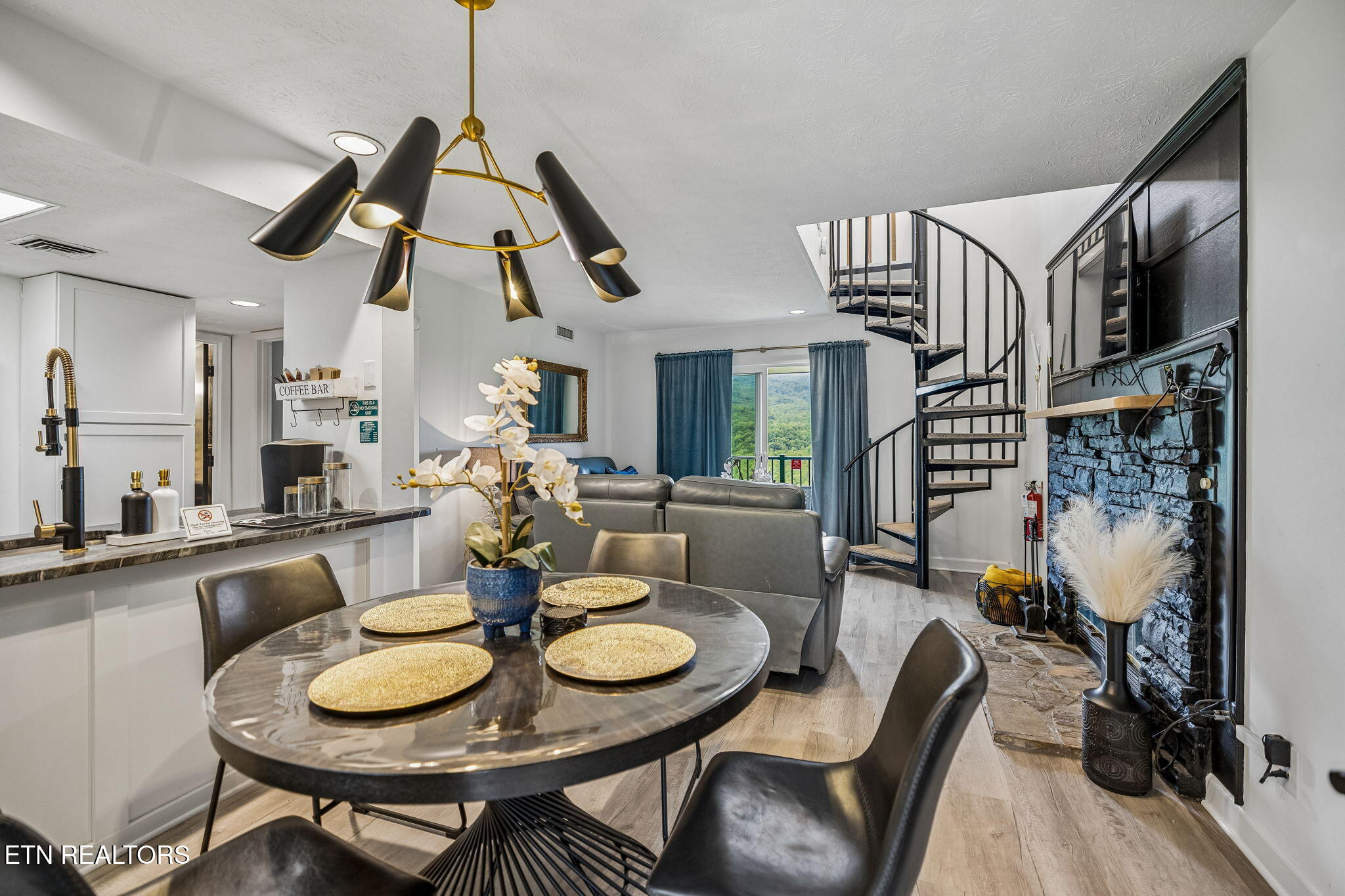 3710 Weber Rd UNIT 303-C