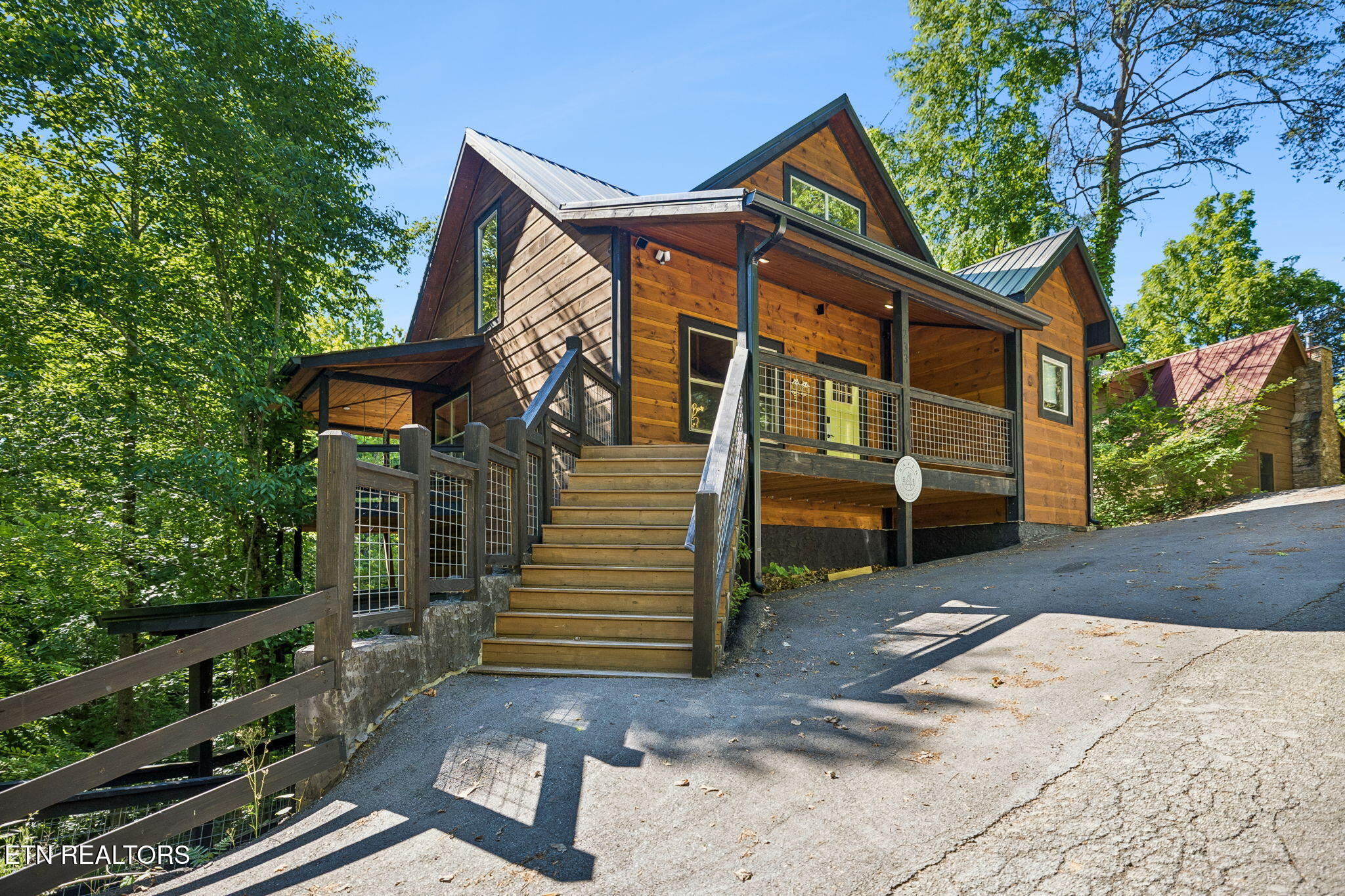 233 Cherokee Path Way