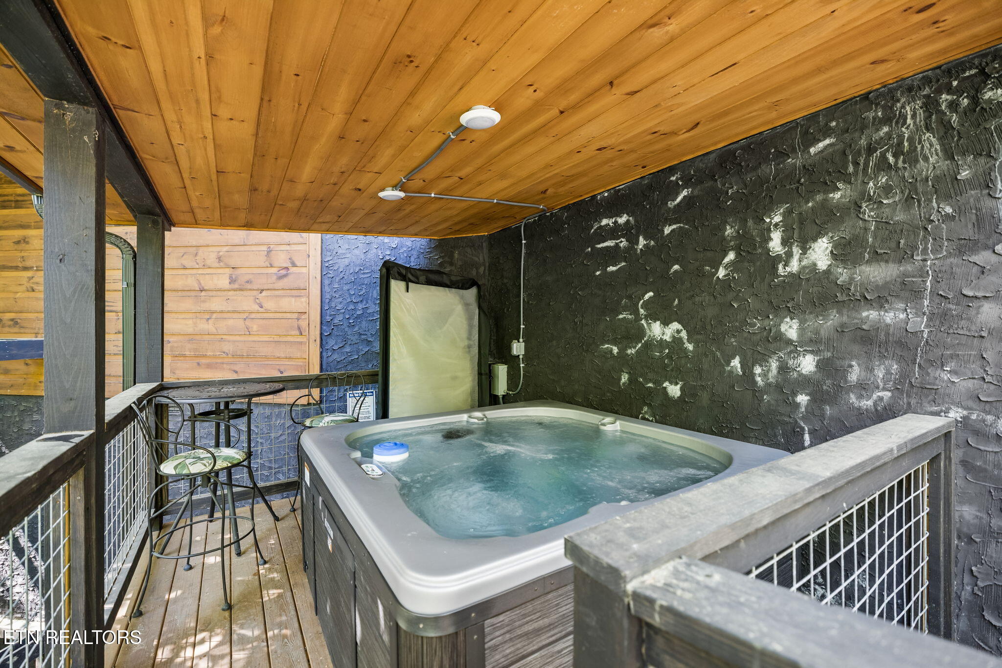 233 Cherokee Path Way