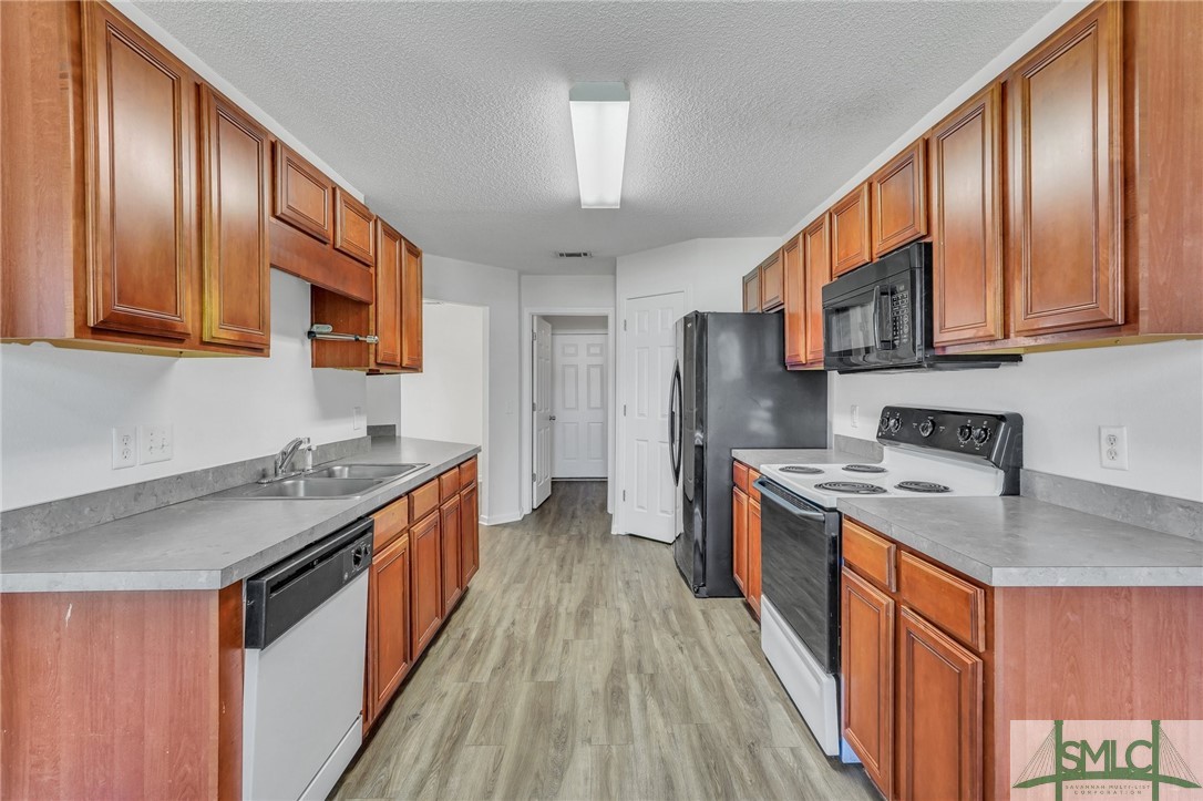 103 Willow Lakes Court