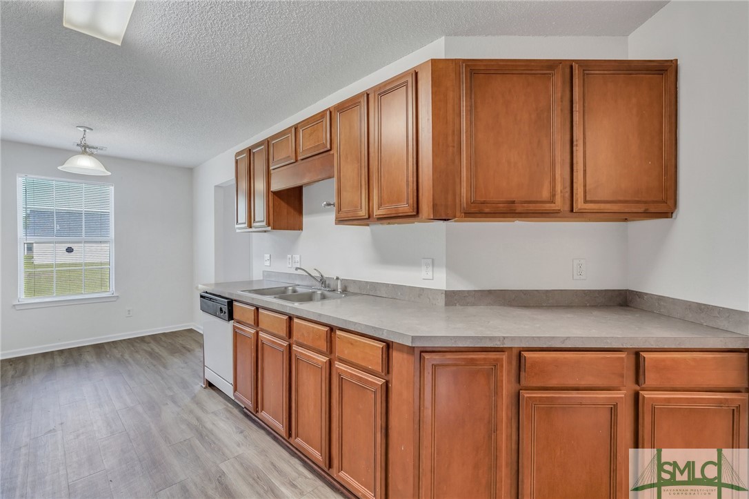 103 Willow Lakes Court