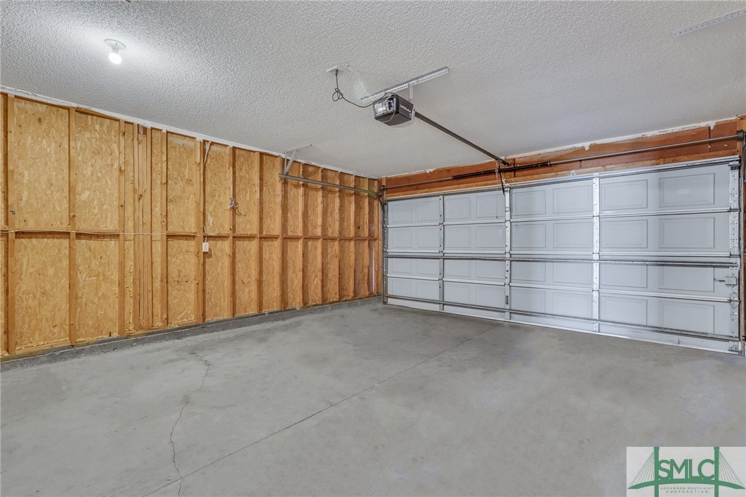 103 Willow Lakes Court