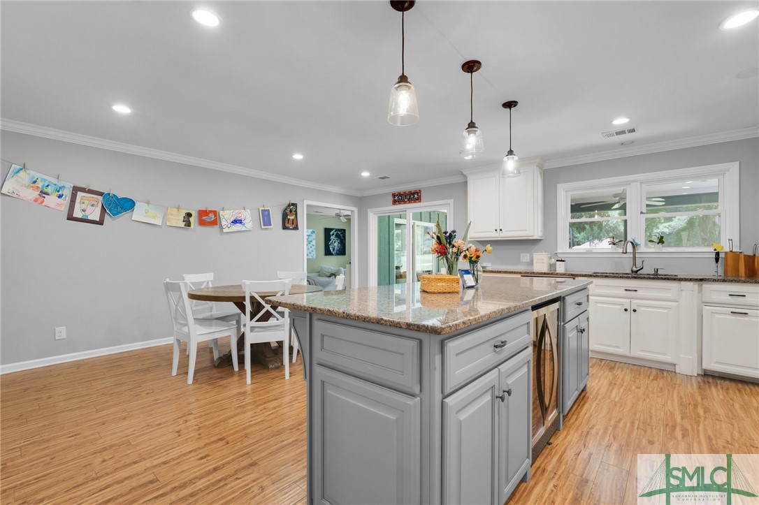 5 Hathaway Lane