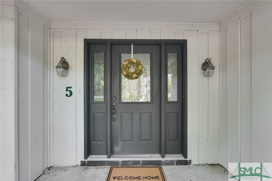 5 Hathaway Lane