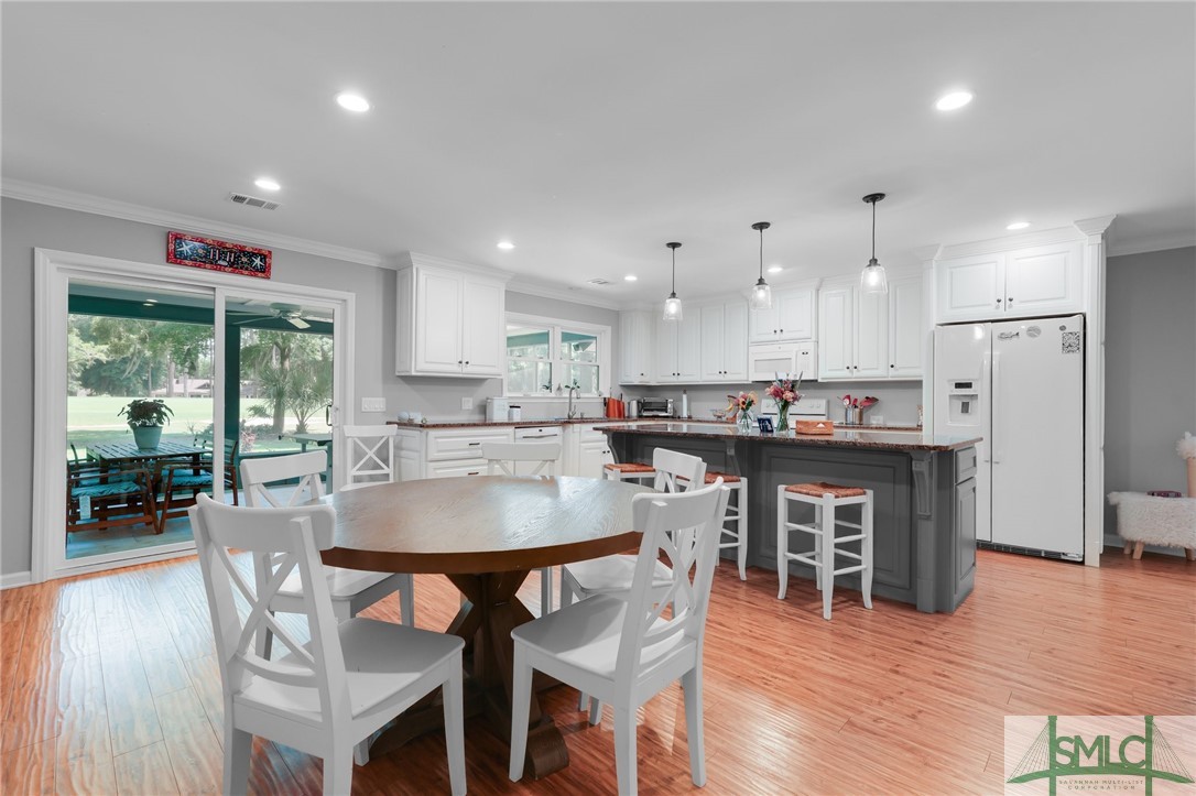5 Hathaway Lane