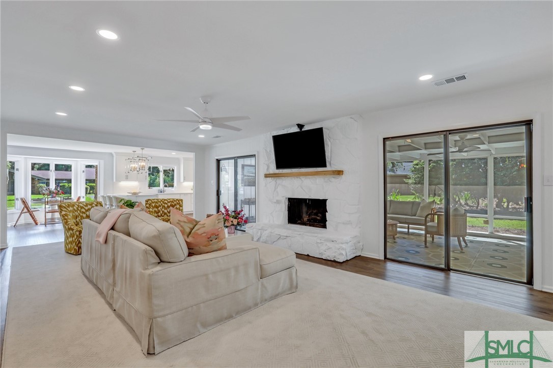 1 Bray Lane