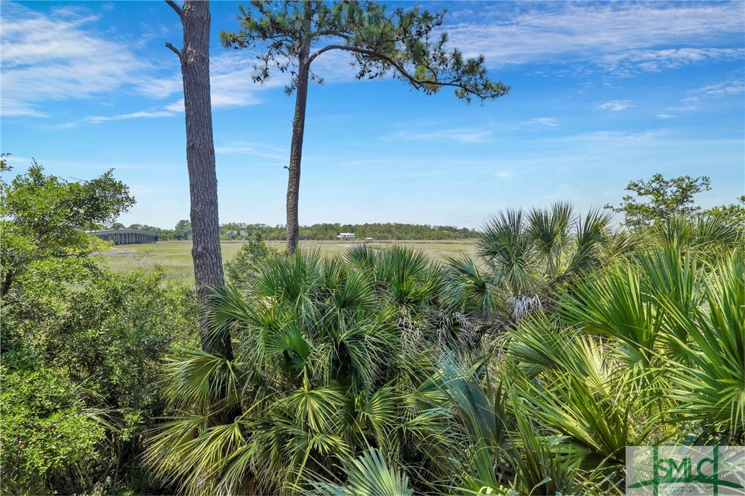 601 Suncrest Boulevard