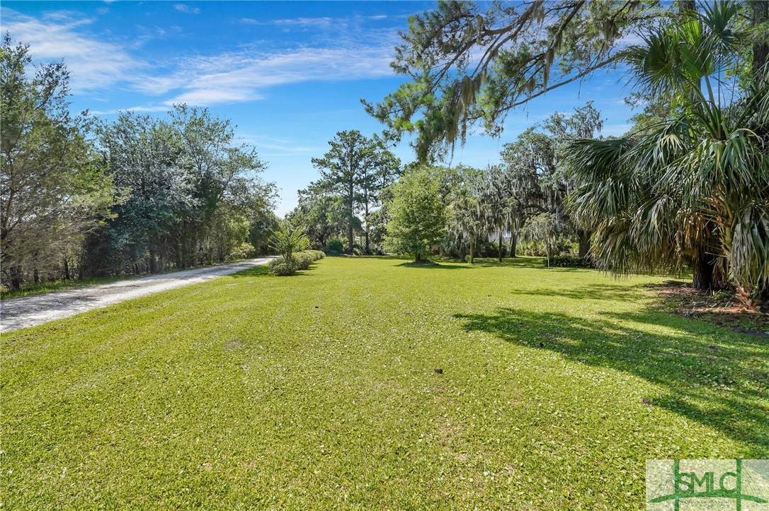 601 Suncrest Boulevard