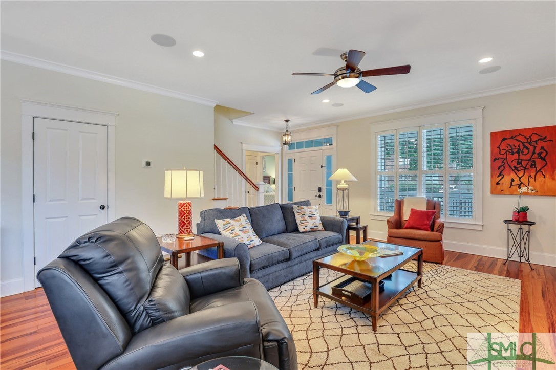 217 E 48th Street