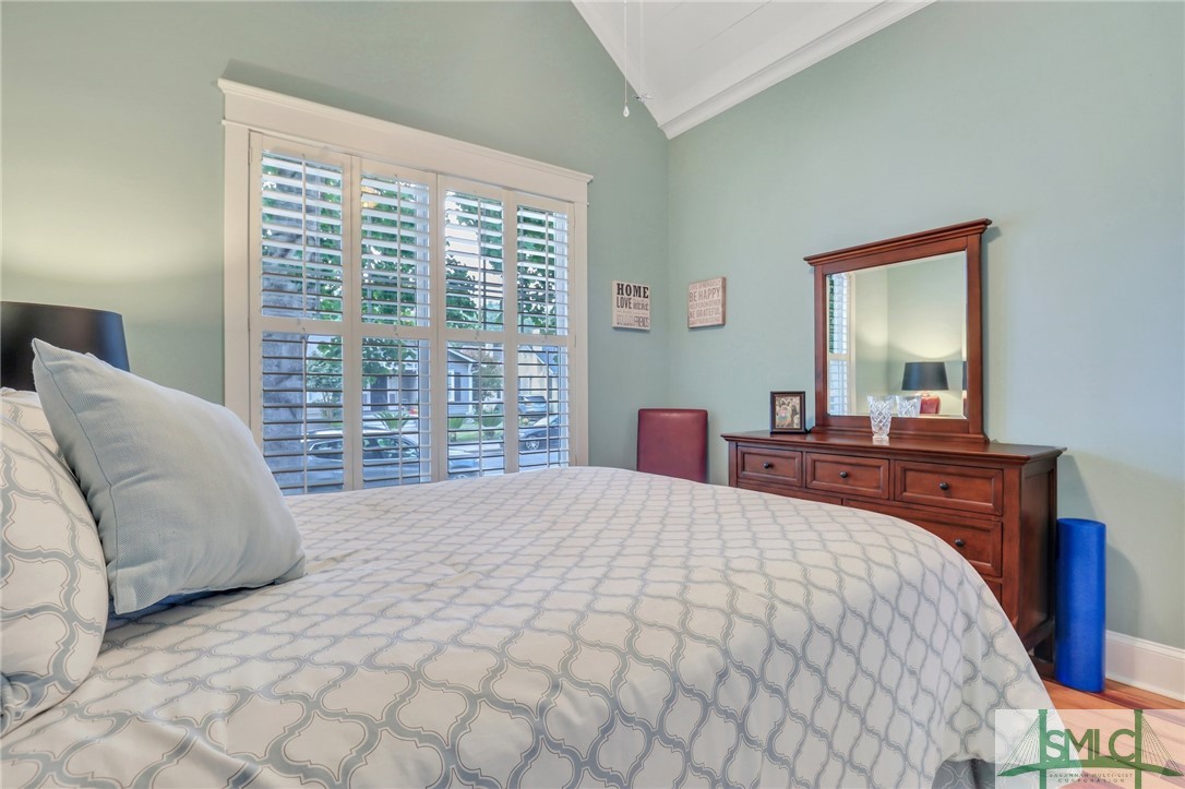 217 E 48th Street