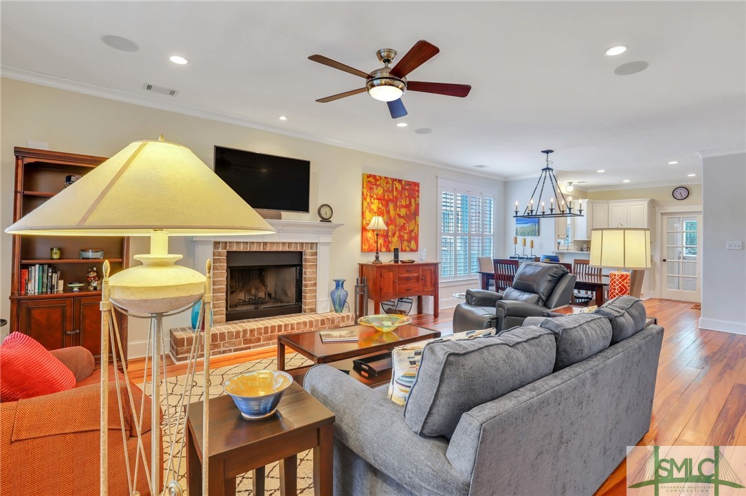 217 E 48th Street