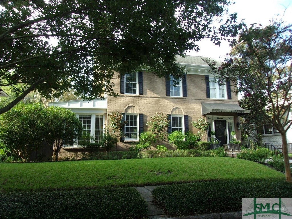 109 E 44th Street