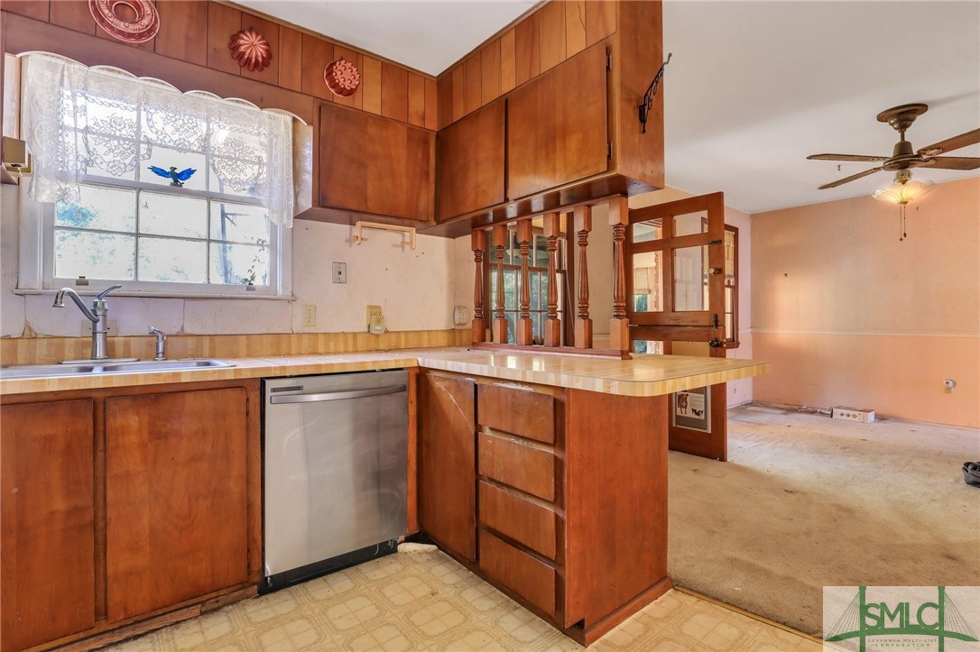 410 Willow Road