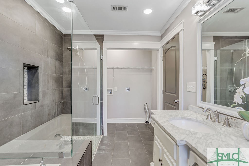 504 E 64th Street