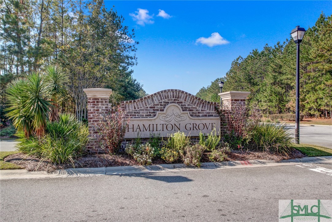8 Stillwater Court