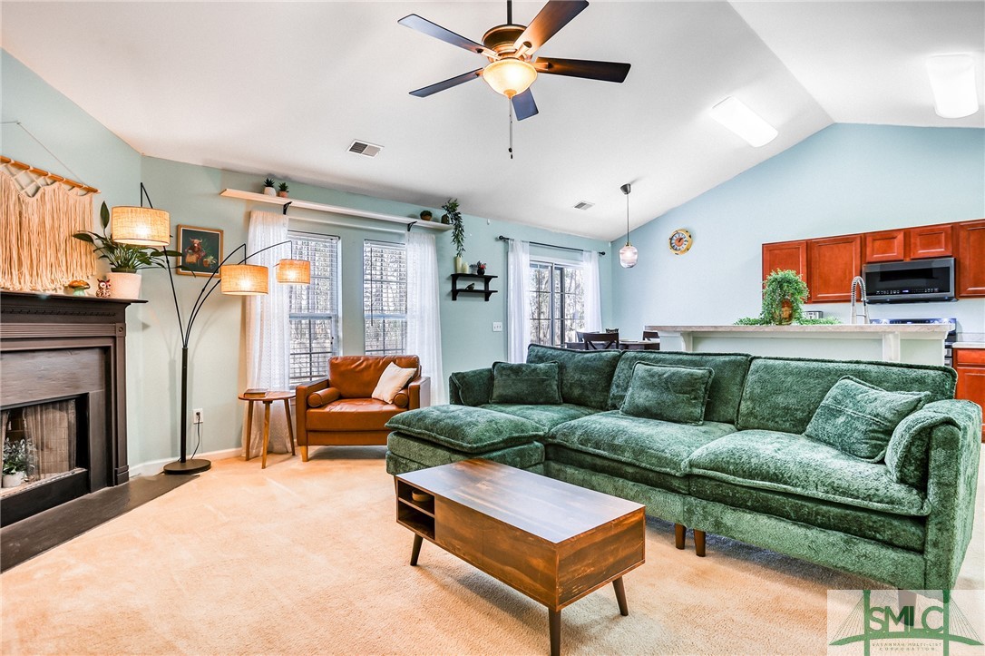8 Stillwater Court