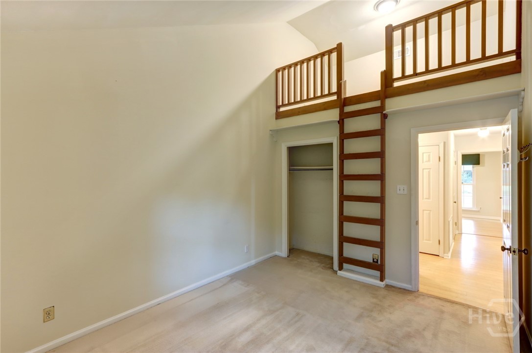 106 Stonewall Drive