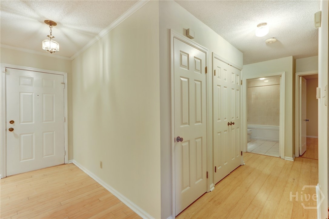 106 Stonewall Drive