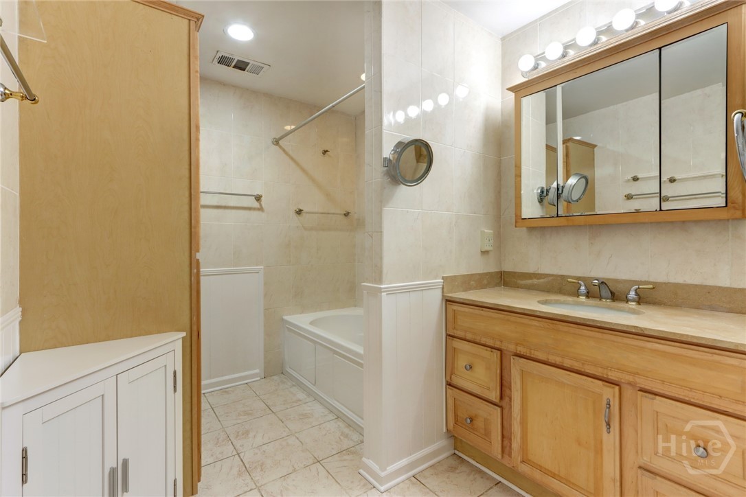 106 Stonewall Drive