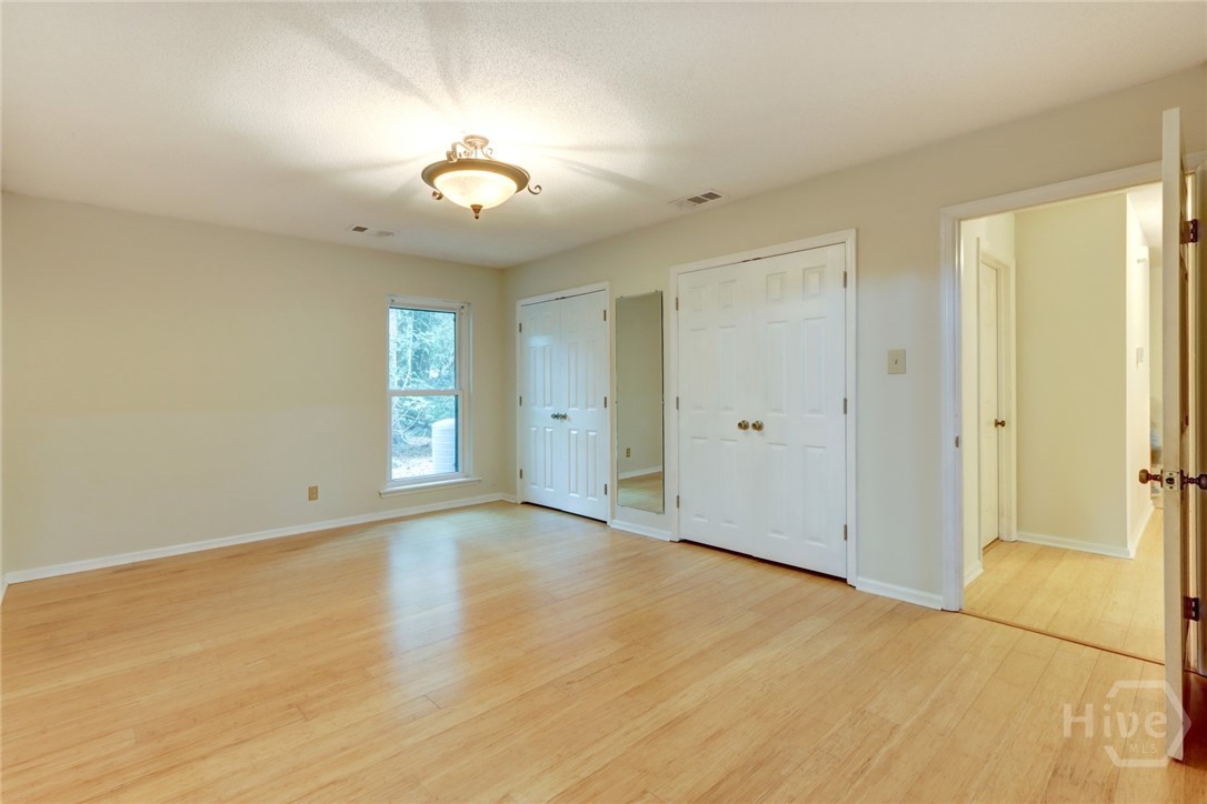 106 Stonewall Drive