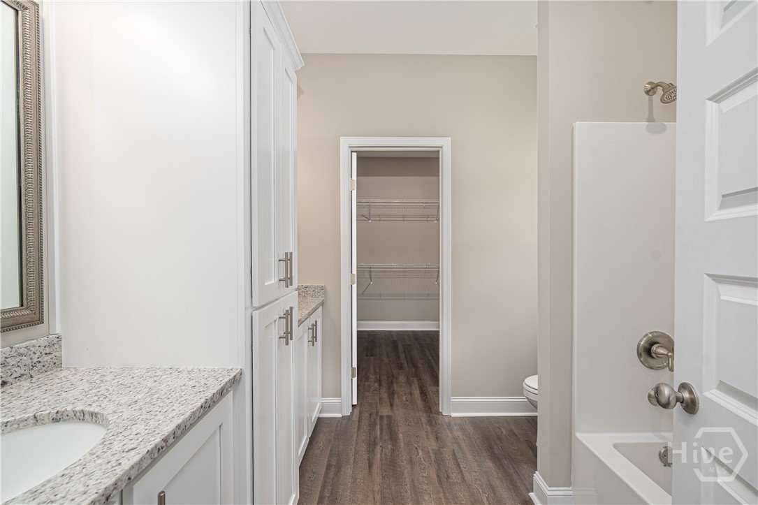 121 Avalon LOT 11 Trace