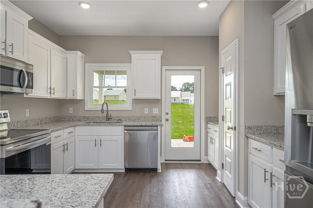 121 Avalon LOT 11 Trace