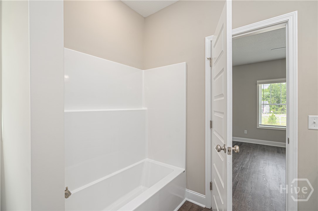 121 Avalon LOT 11 Trace