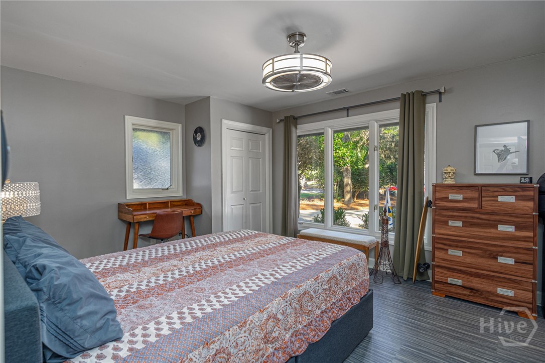 2 Mad Turkey Crossing