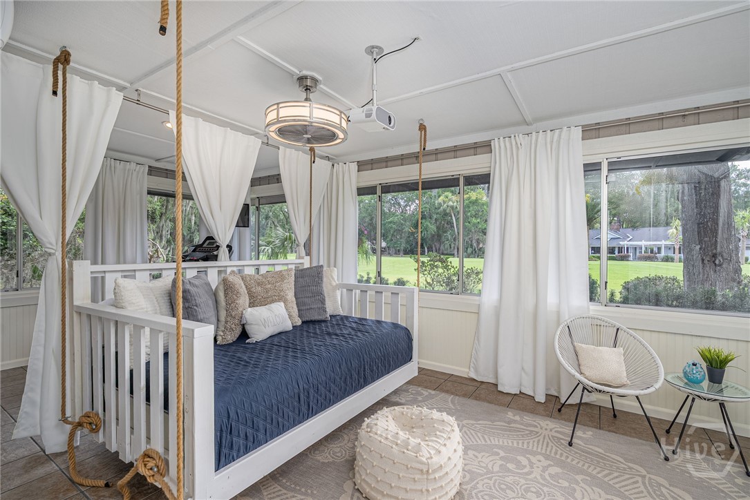 2 Mad Turkey Crossing